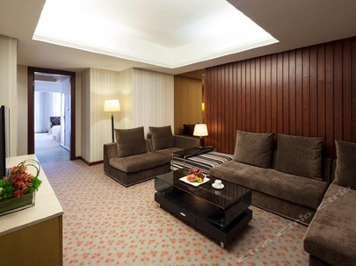Highton Hotel Shanghai Exterior foto